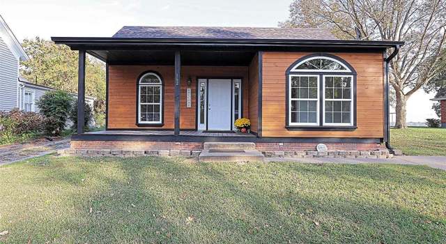 Photo of 162 N Messmer St, Scott City, MO 63780