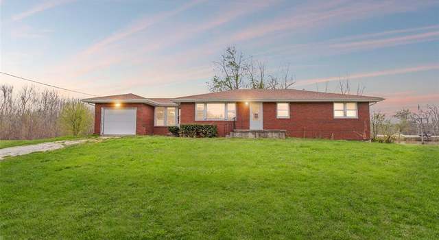Photo of 1219 N Park St, Hardin, IL 62047