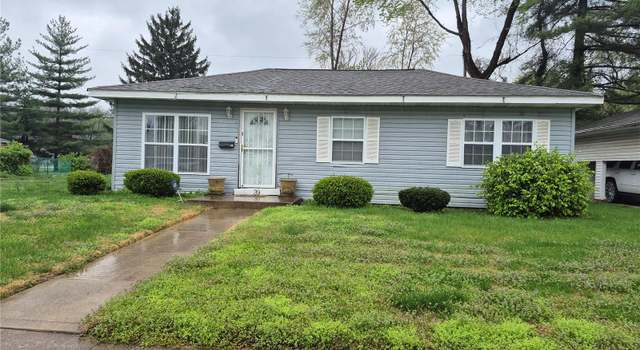 Photo of 39 Martell Dr, East St Louis, IL 62203
