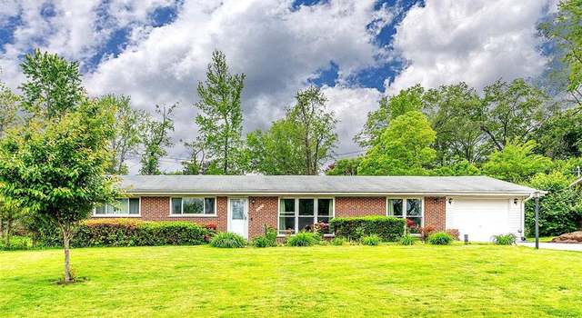 Photo of 9344 Llewellyn Ln, Saint Louis, MO 63132