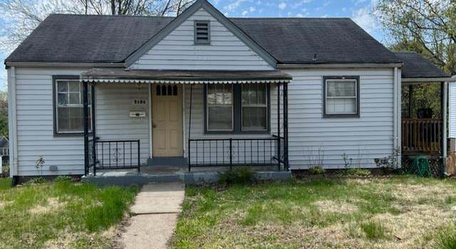 Photo of 7136 Roslyn Dr, St Louis, MO 63136