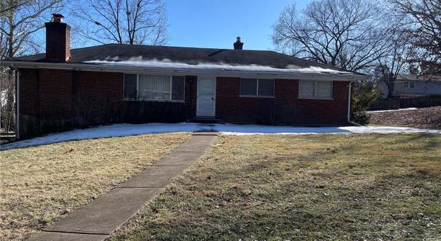 Photo of 15 Hedgewood Ln, Manchester, MO 63011