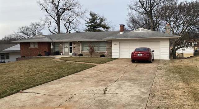 Photo of 10025 Stonell Dr, St Louis, MO 63123