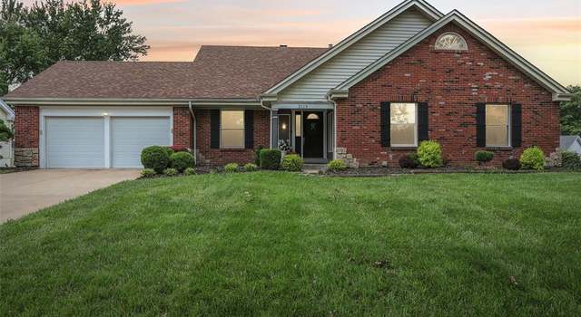 Photo of 2113 Fairway Bnd, Chesterfield, MO 63017