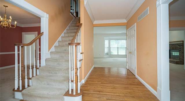 Photo of 2425 Smizer Mill Estates Dr, Fenton, MO 63026