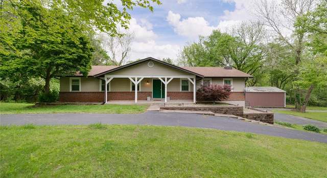 Photo of 4051 Fleur De Lis Dr, Florissant, MO 63034