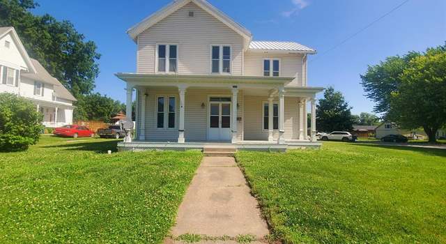 Photo of 800 White St, Canton, MO 63435