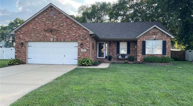 Photo of 129 Emerald Way West, Granite City, IL 62040