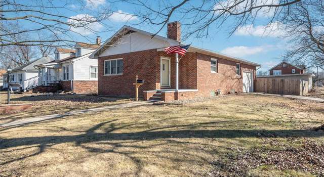 Photo of 311 W Walnut St, Benld, IL 62009