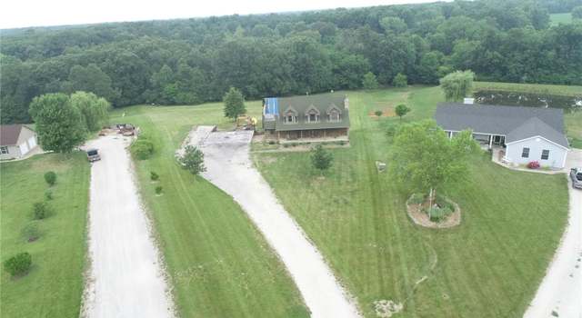 Photo of 121 Mary Tom Ln, Foley, MO 63347