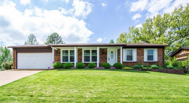 Photo of 247 Braeshire Dr, Ballwin, MO 63021