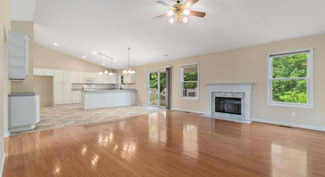 Photo of 3854 Bedford Pointe, Wentzville, MO 63385
