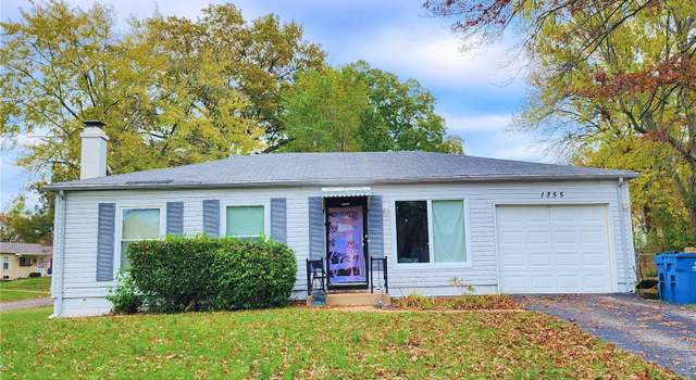 Photo of 1355 Cabrillo Dr, St Louis, MO 63138