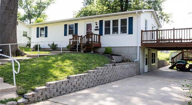 Photo of 223 N Walnut St, Owensville, MO 65066