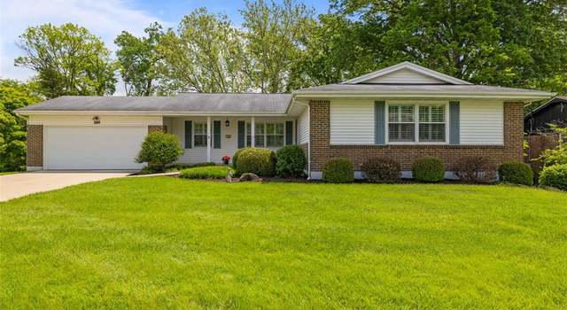 Photo of 308 Wildbrier Dr, Ballwin, MO 63011