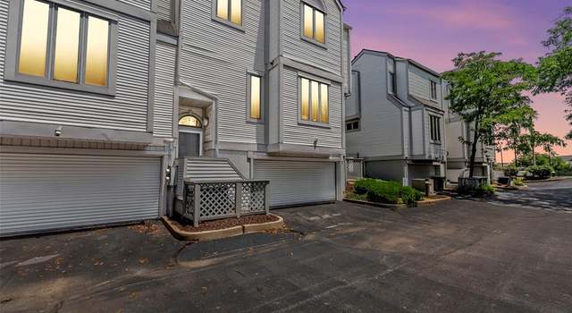 Photo of 14 Columbus Square Dr, Saint Louis, MO 63101