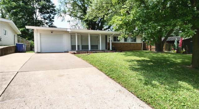 Photo of 2440 Saint Catherine St, Florissant, MO 63033
