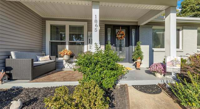 Photo of 1865 Flordawn Dr, Florissant, MO 63031