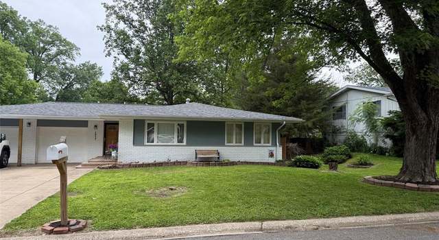 Photo of 1517 Morning Glory Dr, Vandalia, IL 62471