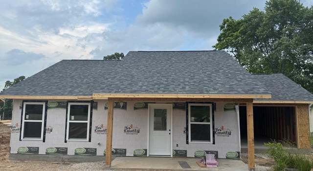 Photo of 204 E 4th St, Dixon, MO 65459