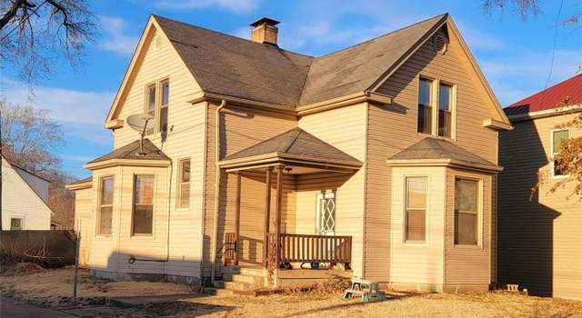 Photo of 200 East Walnut St, Okawville, IL 62271