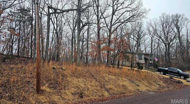 Photo of 717 Hearthstone Dr, Lake Sherwood, MO 63357
