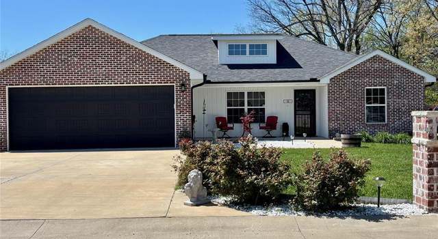 Photo of 11 Paradise St, Benton, MO 63736