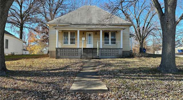 Photo of 727 Moore St, Festus, MO 63028