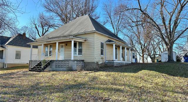 Photo of 727 Moore St, Festus, MO 63028