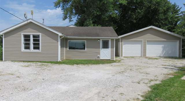 Photo of 4232 Hopkins Ln, Brighton, IL 62012