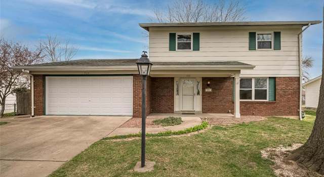 Photo of 922 Mallory Dr, St Charles, MO 63303