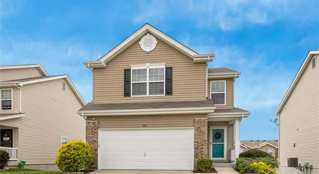 Photo of 452 Wild Oak Dr, O'fallon, MO 63368