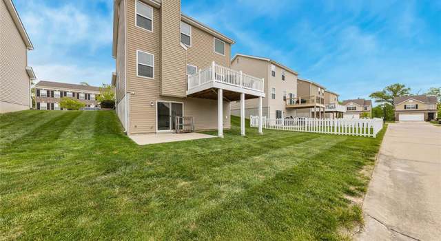 Photo of 452 Wild Oak Dr, O'fallon, MO 63368