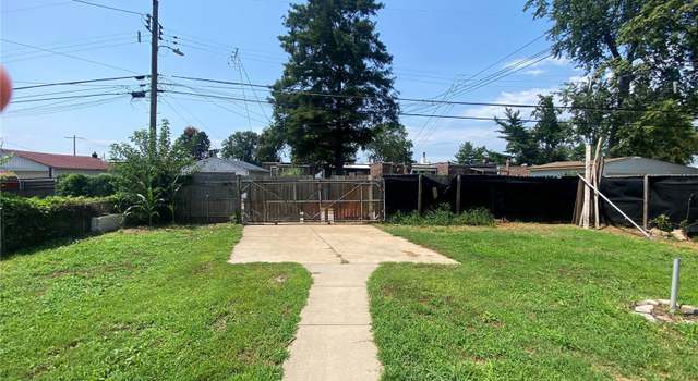 Photo of 7615 Vermont Ave, St Louis, MO 63111
