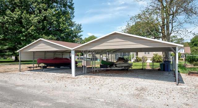 Photo of 128 S 17th St, Belleville, IL 62226