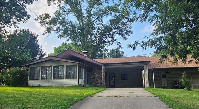 Photo of 405 East Clinton, Pinckneyville, IL 62274