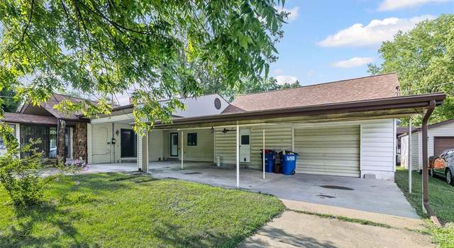 Photo of 405 East Clinton, Pinckneyville, IL 62274