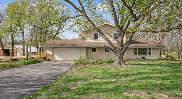 Photo of 8901 Bodeker Rd, Walsh, IL 62297