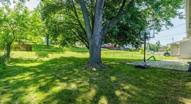 Photo of 2192 Farnham Ln, Florissant, MO 63033