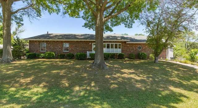 Photo of 111 S Ziegler St, Pilot Knob, MO 63663