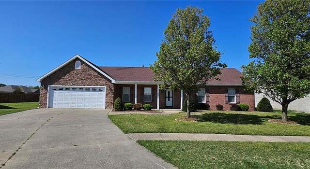 Photo of 1140 Daffodil Dr, Sikeston, MO 63801