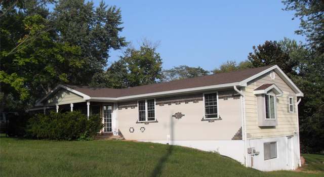 Photo of 3085 Old Highway 100, Villa Ridge, MO 63089