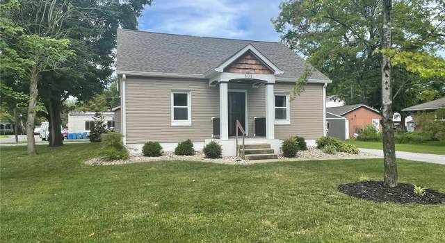 Photo of 301 N Edison St, Freeburg, IL 62243