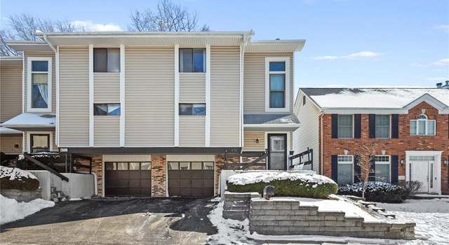 Photo of 858 Lionsgate Dr, St Louis, MO 63130