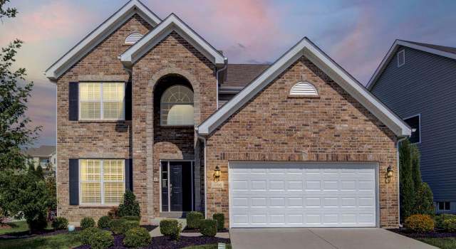 Photo of 2096 Maryland Oaks Cir, Maryland Heights, MO 63146