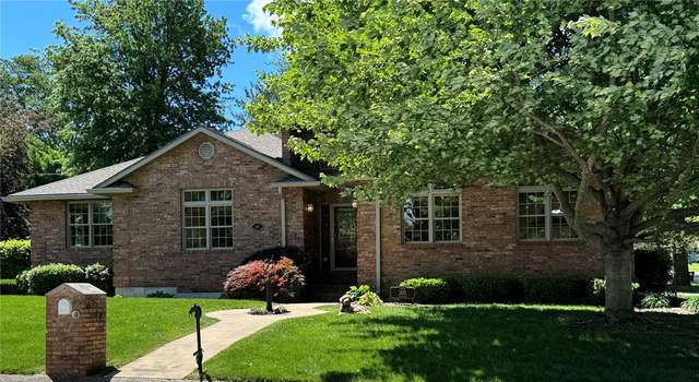 Photo of 305 Linnwood Dr, Palmyra, MO 63461