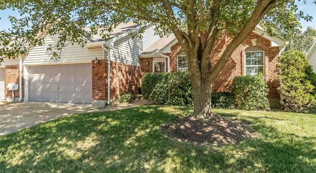 Photo of 5133 Kennerly Place Dr, St Louis, MO 63128