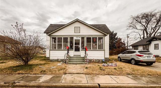 Photo of 308 Greer Ave, Sikeston, MO 63801