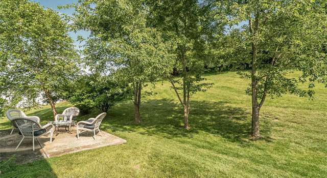 Photo of 1251 Big Bend Crossing Dr, Manchester, MO 63088