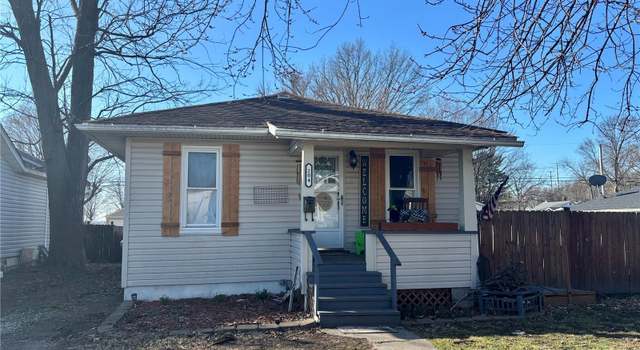 Photo of 204 E 5th St, Hartford, IL 62048